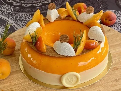Entremets abricots/ pêche romarin
