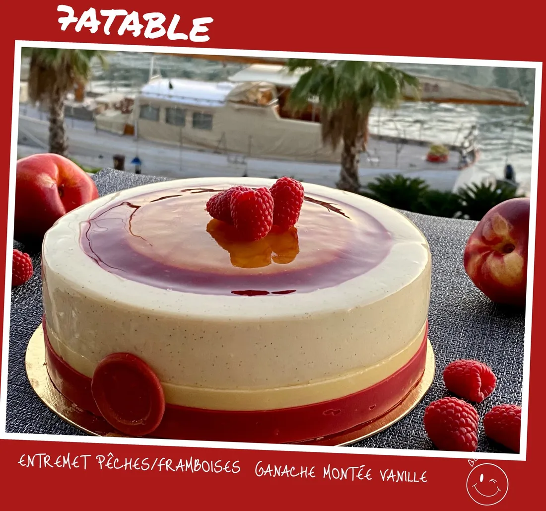 Entremets pêches/framboises/vanille